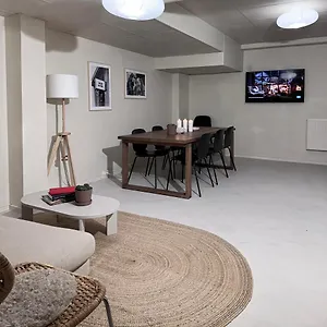 nomad-gardet.find-stockholm-hotels.com/